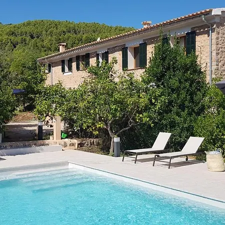Feriehus Es Campet, Charmante Finca, Soller, Vue Splendide, Piscine, Calme *